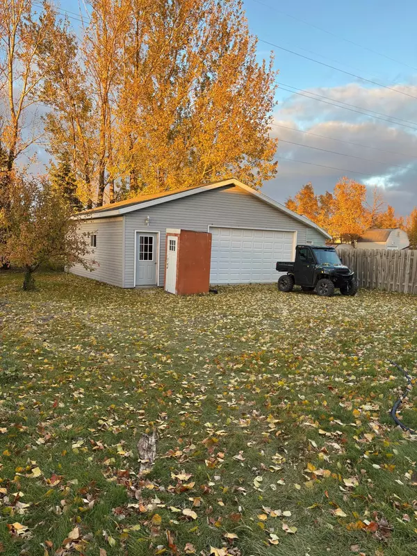 West Fargo, ND 58078,1726 2nd AVE E