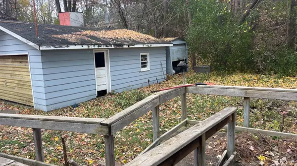 Saint Paul, MN 55106,1444 Ames AVE E