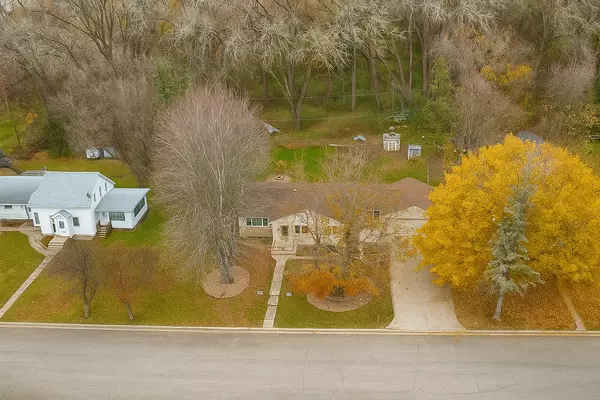 Glenwood, MN 56334,411 4th AVE NE