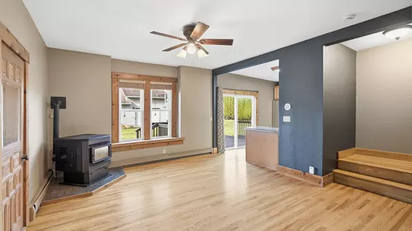 Wells, MN 56097,37 5th ST SE