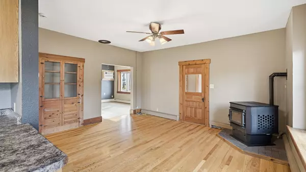 Wells, MN 56097,37 5th ST SE