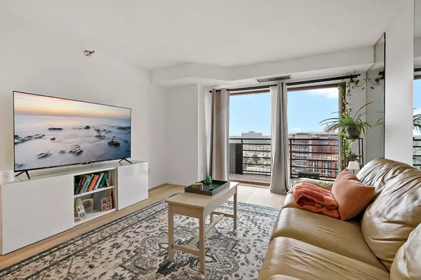 Saint Paul, MN 55101,66 9th ST E #1912