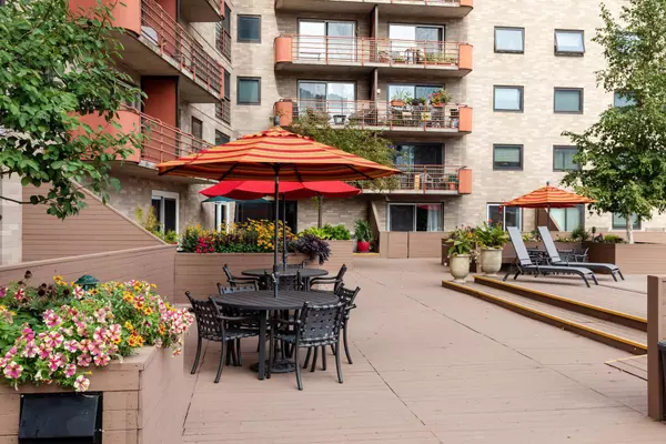 Saint Paul, MN 55101,66 9th ST E #1912