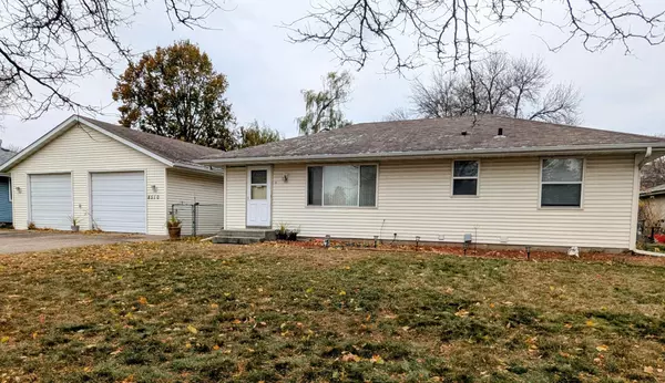 8510 Grospoint AVE S, Cottage Grove, MN 55016