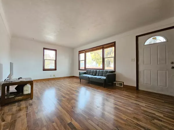 Saint Paul, MN 55119,1836 Bush AVE E