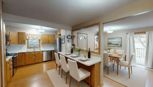 Willmar, MN 56201,5134 E Eagle Lake RD