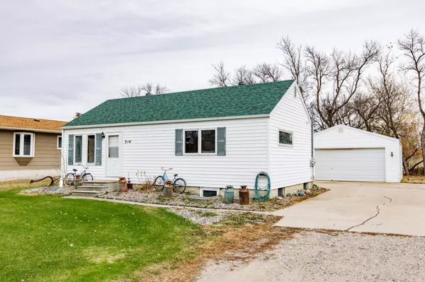 314 Nelson DR, Horace, ND 58047