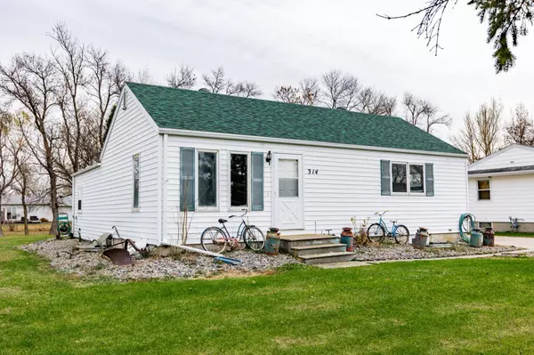 Horace, ND 58047,314 Nelson DR