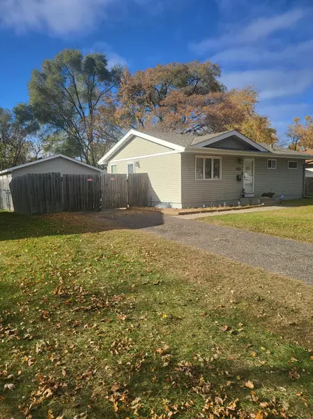 6020 3rd ST NE, Fridley, MN 55432