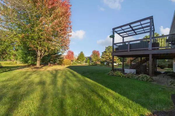 Saint Peter, MN 56082,1401 Lloyd LN