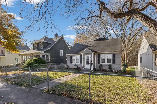 Saint Paul, MN 55130,917 Jessie ST