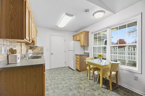 Hutchinson, MN 55350,1065 Blackbird TRL SW #8