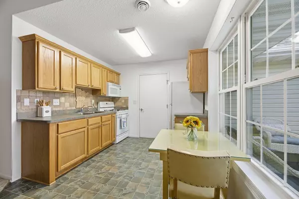 Hutchinson, MN 55350,1065 Blackbird TRL SW #8