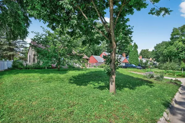 Saint Louis Park, MN 55416,3966 Brunswick AVE