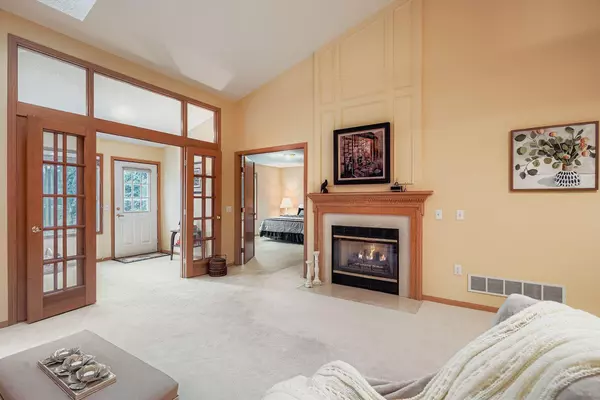 Apple Valley, MN 55124,14527 Eureka CT