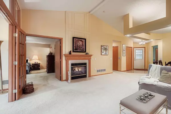 Apple Valley, MN 55124,14527 Eureka CT
