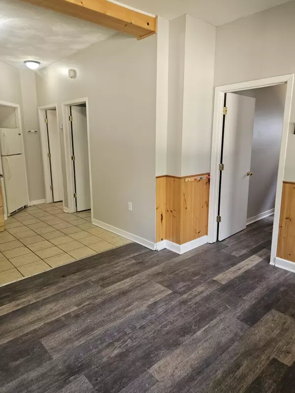 Litchfield, MN 55355,1205 S Sibley AVE #202