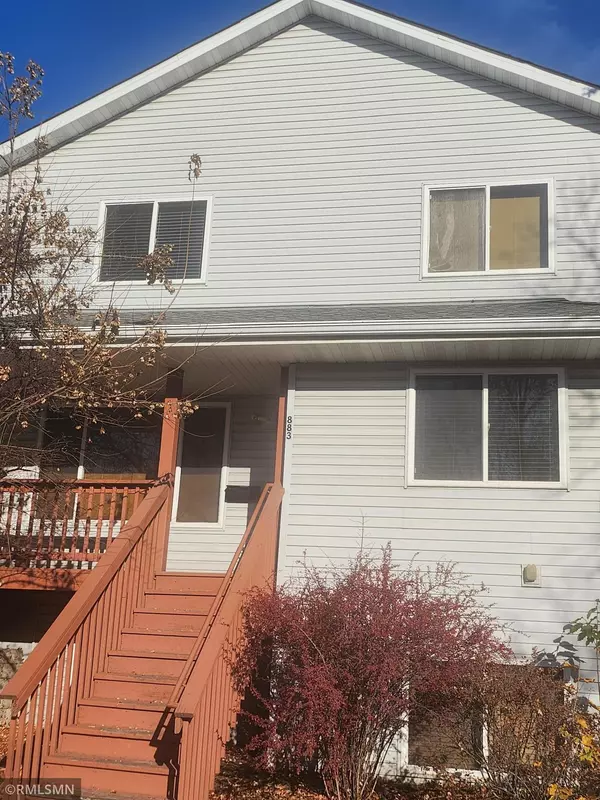 Saint Paul, MN 55106,883 3rd ST E