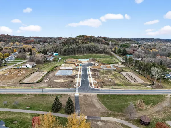 River Falls, WI 54022,1093 Legend LN