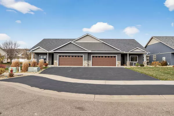 River Falls, WI 54022,1093 Legend LN