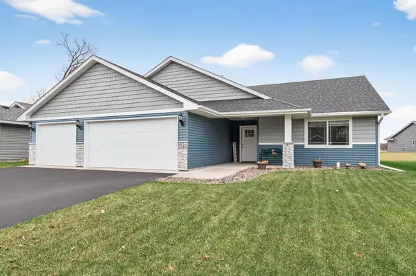 7246 385th ST, North Branch, MN 55056