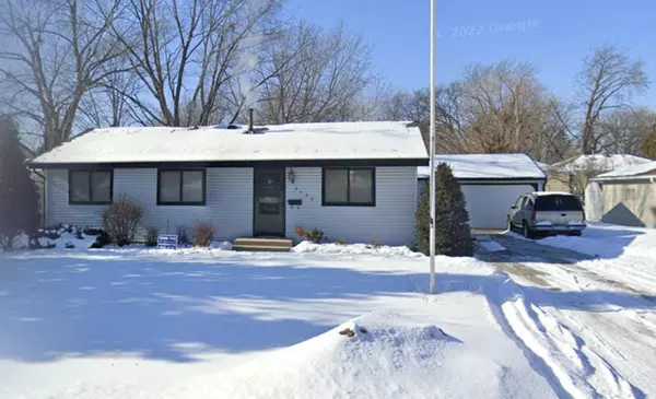 9432 Park AVE S, Bloomington, MN 55420