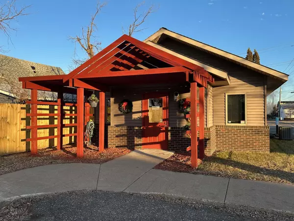 Bemidji, MN 56601,612 5th ST NW