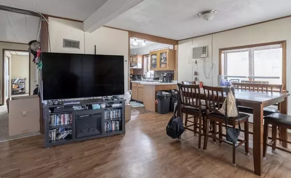 North Mankato, MN 56003,521 Webster AVE