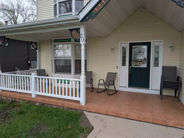 Madison Lake, MN 56063,20 Lake AVE