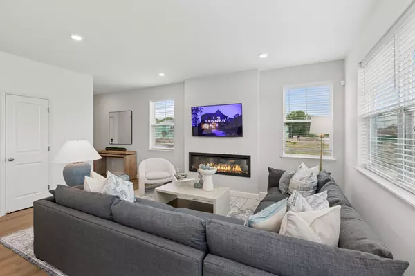 Lakeville, MN 55044,11035 203rd ST W