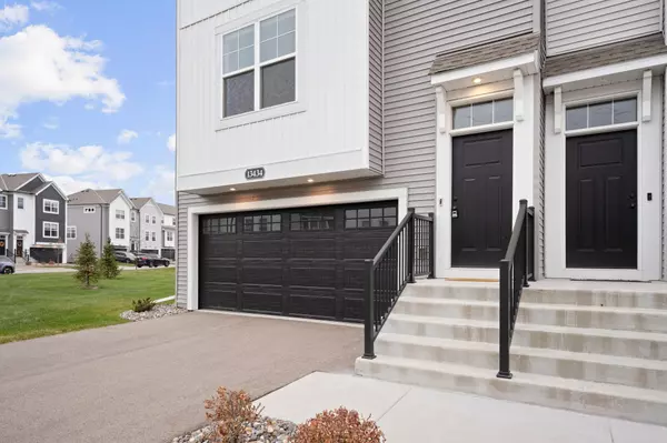 Maple Grove, MN 55369,13434 Territorial CIR N