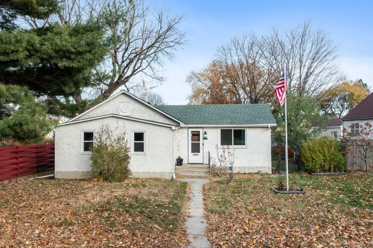 Columbia Heights, MN 55421,3731 2nd ST NE