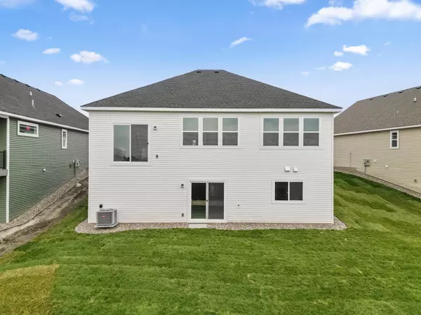 Lino Lakes, MN 55038,7587 Swan ST