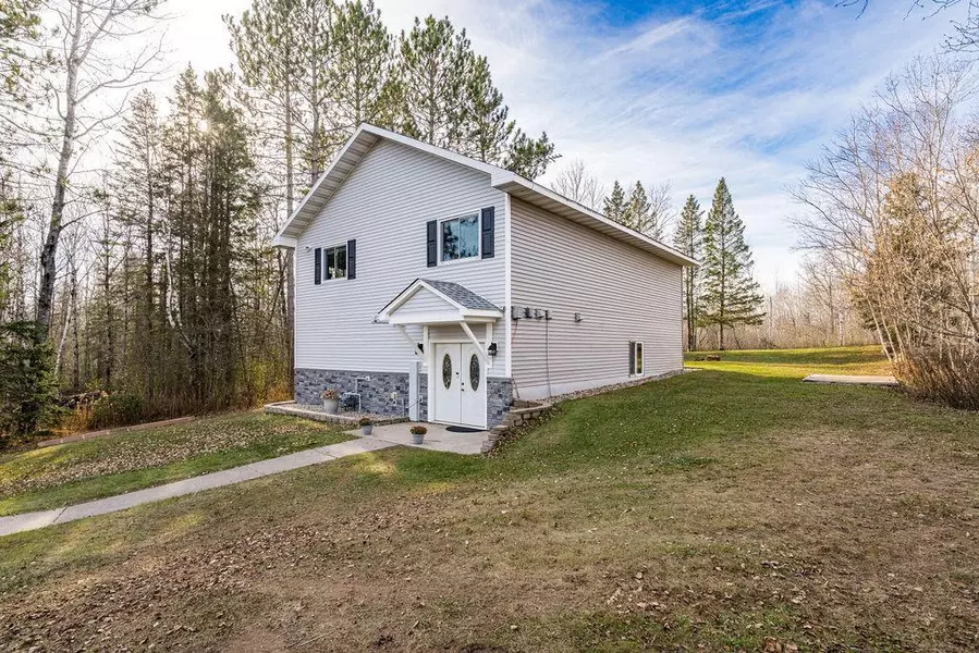 3947 Haines RD, Hermantown, MN 55811