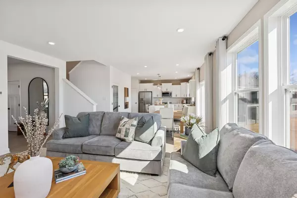 Woodbury, MN 55129,5165 Windlass DR