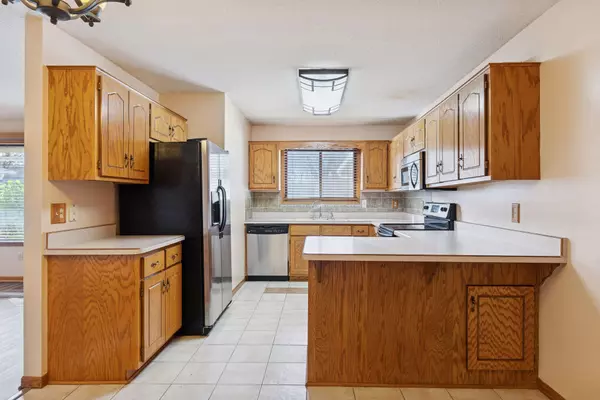 White Bear Lake, MN 55110,4104 White Bear Pkwy