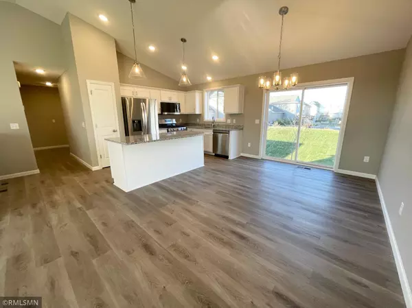 Forest Lake, MN 55025,4718 199th ST N