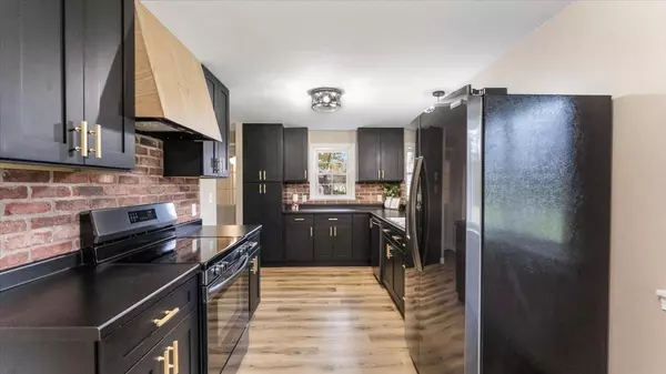 Mora, MN 55051,210 Mattson RD