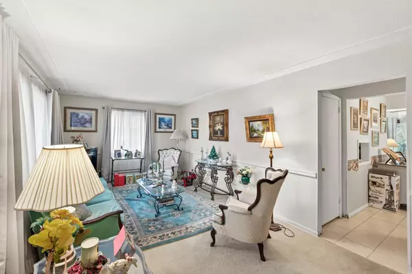 Coon Rapids, MN 55448,228 104th LN NW