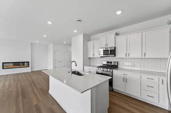 Saint Michael, MN 55376,2480 Jandell AVE NE