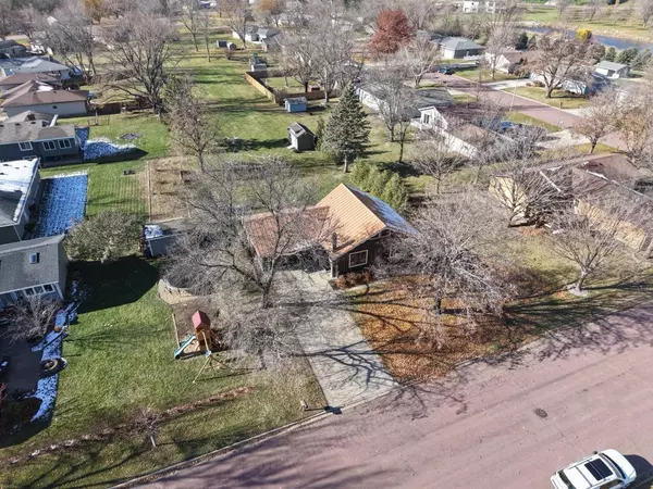 Windom, MN 56101,2450 Douglas ST