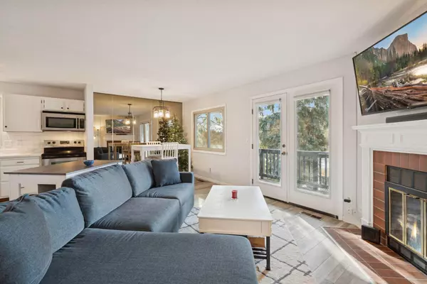 Edina, MN 55436,6982 Langford CT