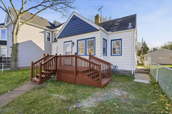 Saint Paul, MN 55106,772 Jessamine AVE E