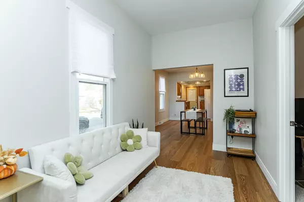 Winona, MN 55987,552 E 4th St