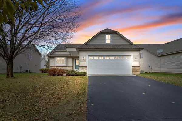 137 Century TRL, Lino Lakes, MN 55014