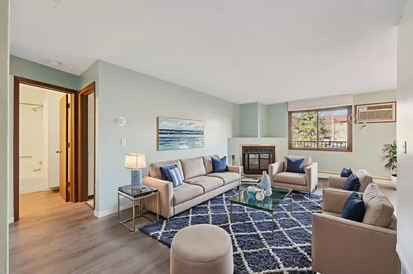 Bloomington, MN 55438,7501 W 101st ST #120