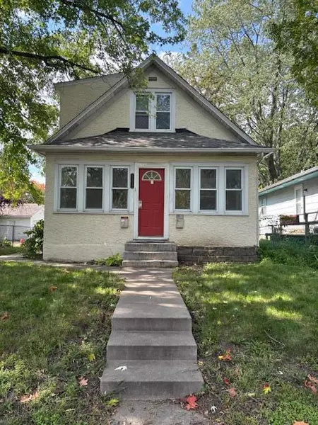 3646 3rd ST NE, Minneapolis, MN 55418