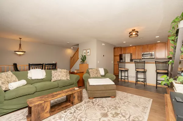 Chaska, MN 55318,332 Brickyard DR