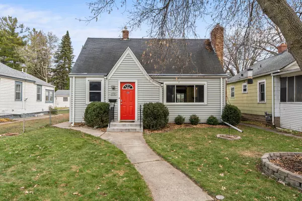 Lauderdale, MN 55113,1772 Eustis ST