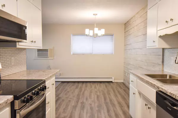 Fargo, ND 58103,605 7th ST S #2